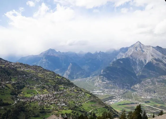 Alluring In The Heart Of Valley