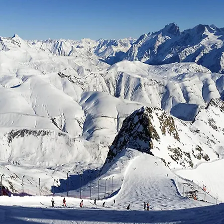 Alluring In The Heart Of Valley Apartamento Veysonnaz