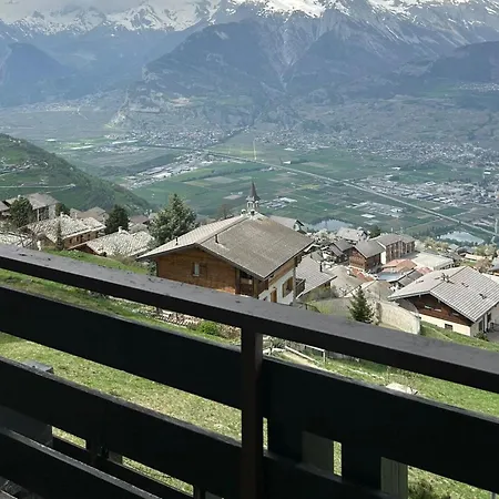 Alluring In The Heart Of Valley Apartamento Veysonnaz