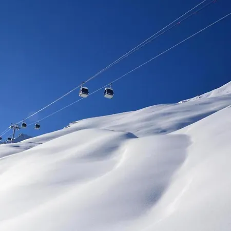 Alluring In The Heart Of Valley Veysonnaz